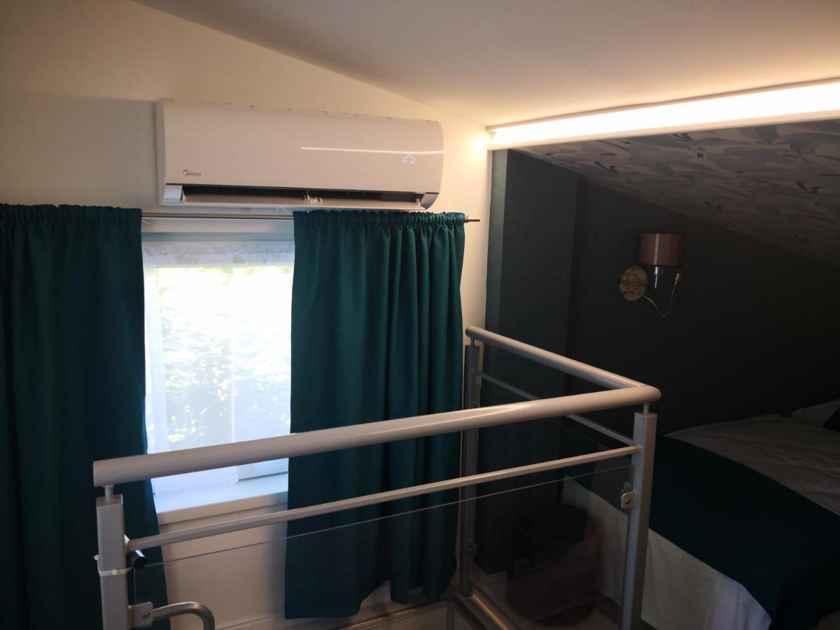 Kupola Apartman Сегед Екстериор снимка