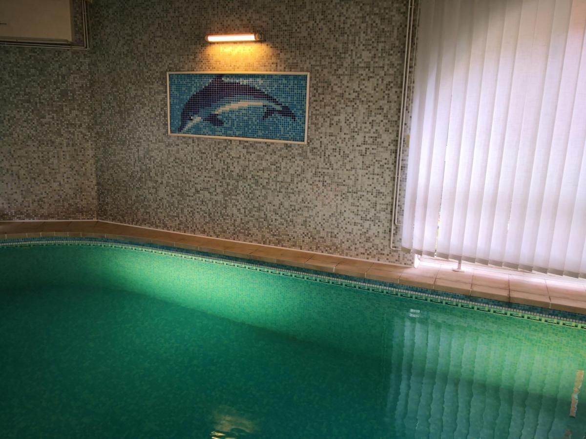 Kupola Apartman Сегед Екстериор снимка